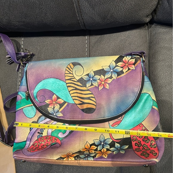 Anuschka Hand Painted Bag with Matching Wallet - Picture 15 of 16